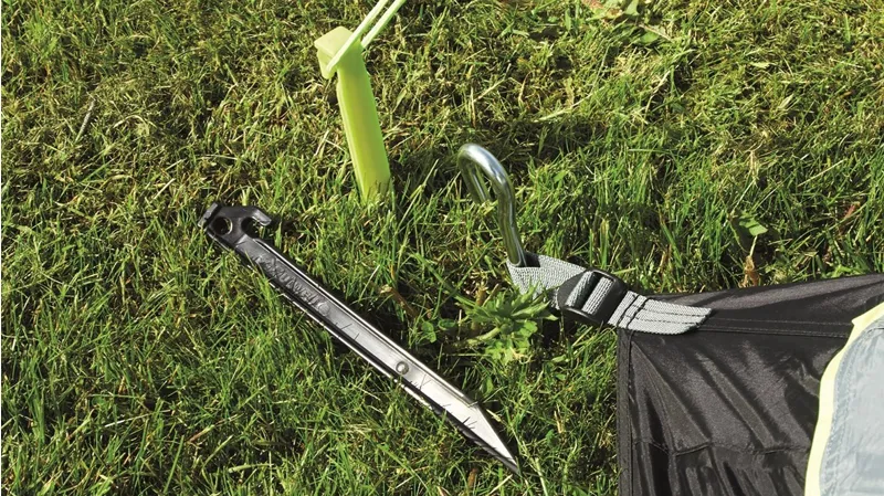 Outwell Demo Mayville 6SA Tent Package-12