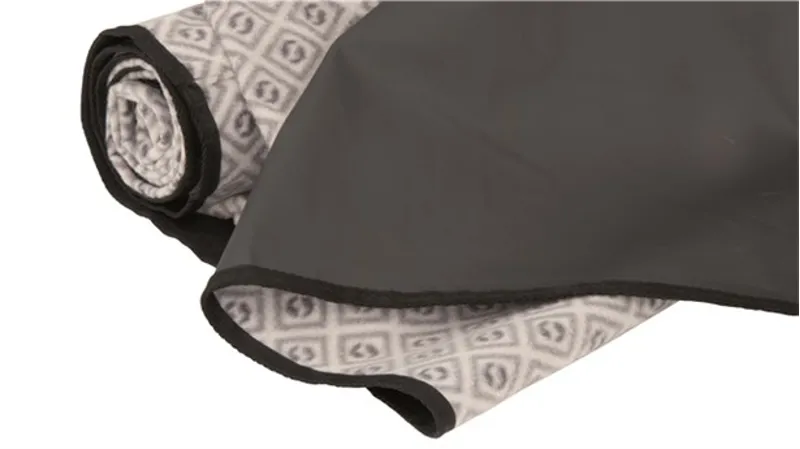 Outwell Huntley 3SATC Fleece Carpet - 2018 Model-2