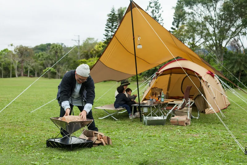 Snow Peak Pack and Carry Fireplace - L-9