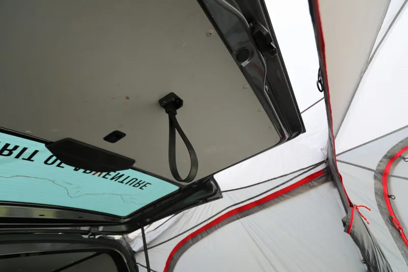 Vango Tailgate Hub Low DriveAway Awning-9