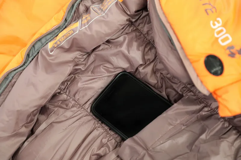 Vango Microlite 300 Sleeping Bag-9