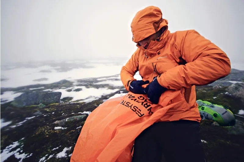 Lifesystems Survival Bag-6