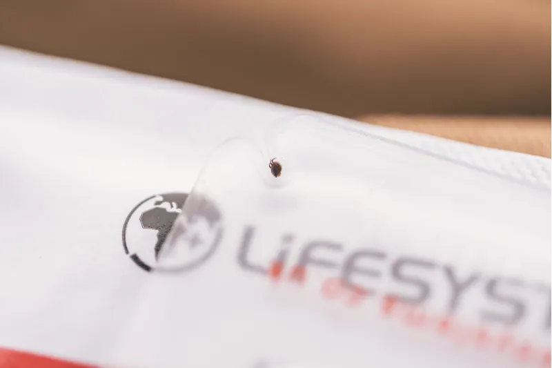 Lifesystems Tick Removal Tool-1