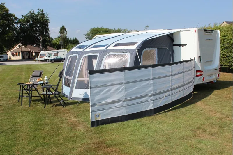 Blue Diamond 7 Pole Windbreak - Grey Stripe-1