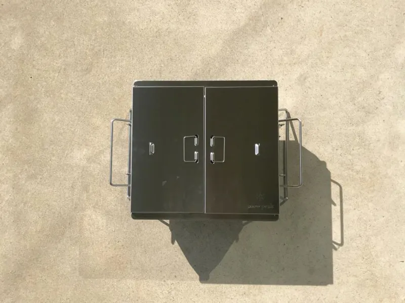 Snow Peak Lounge Charcoal Stove-3