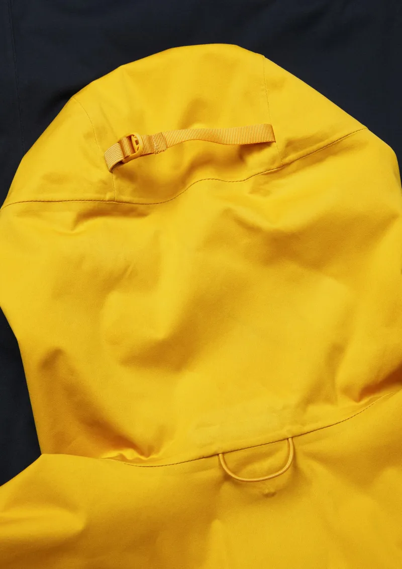 Rab Mens Kinetic Ultra Jacket - Sahara-Beluga-4