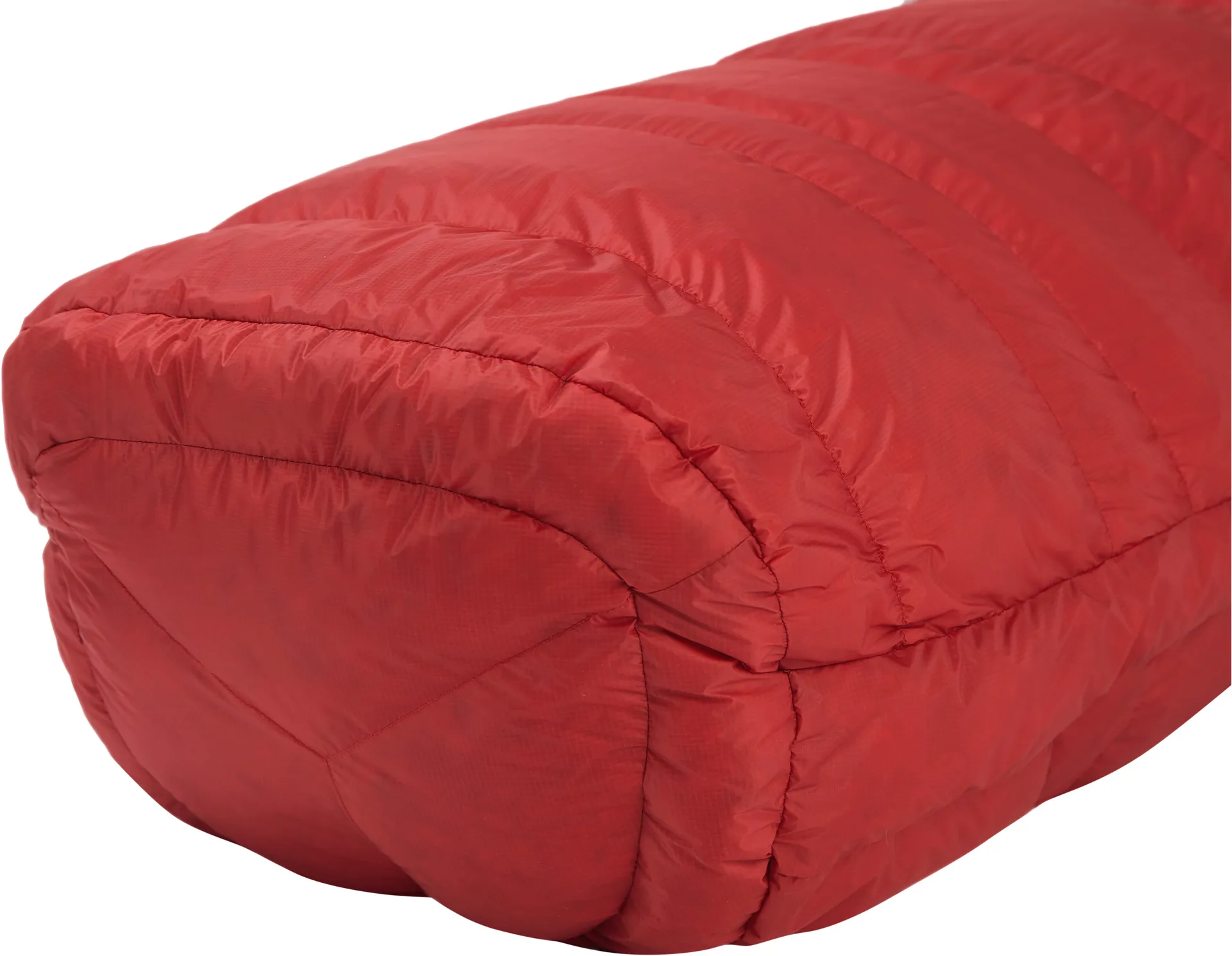 Mountain Equipment Xeros Sleeping Bag Long Length Crimson