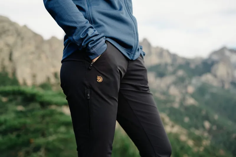 Fjallraven Womens Abisko Trail Stretch Trousers - Dark Navy-9