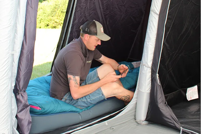 Outdoor Revolution Airedale 6.0SE Inflatable Tent-9