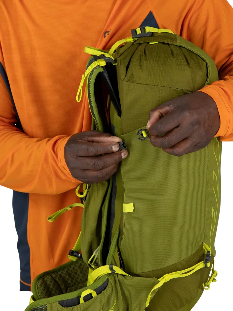 Osprey Talon Velocity 20 Rucksack - Dark Charcoal-Tumbleweed Yellow-8