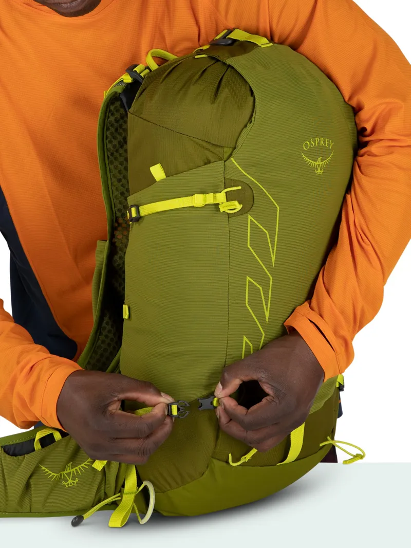 Osprey Talon Velocity 20 Rucksack - Dark Charcoal-Tumbleweed Yellow-9