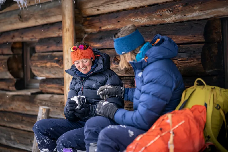 Mountain Equipment Womens Lightline Jacket - Obsidian-9