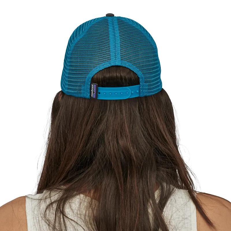 Patagonia P-6 Logo LoPro Trucker Hat - White - Forge Grey-3