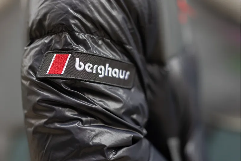 Berghaus Unisex Blockback Down Jacket - Jet Black-Grey Pinstripe-5