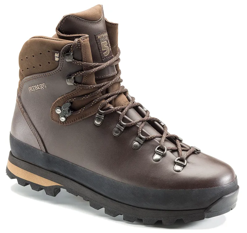 4 season hiking boots