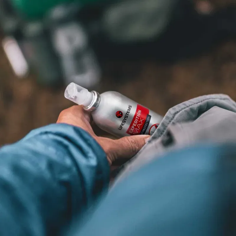 Lifesystems Expedition MAX DEET Mosquito Repellent Spray - 100ml-1