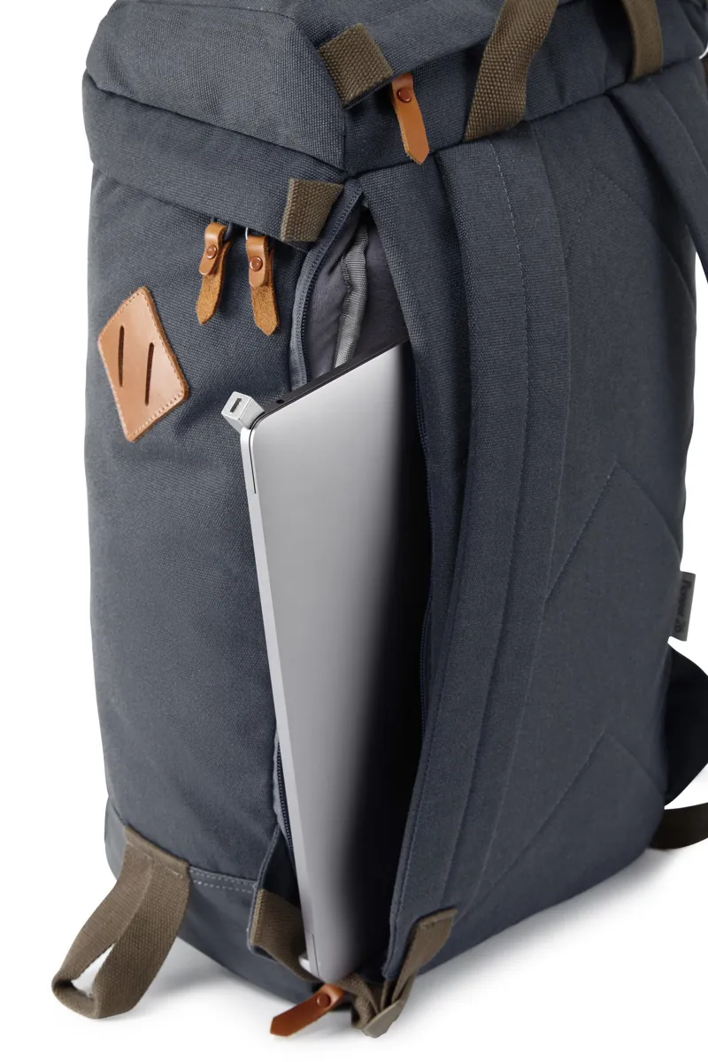 Lowe Alpine Pioneer 26 Rucksack - Ebony-2