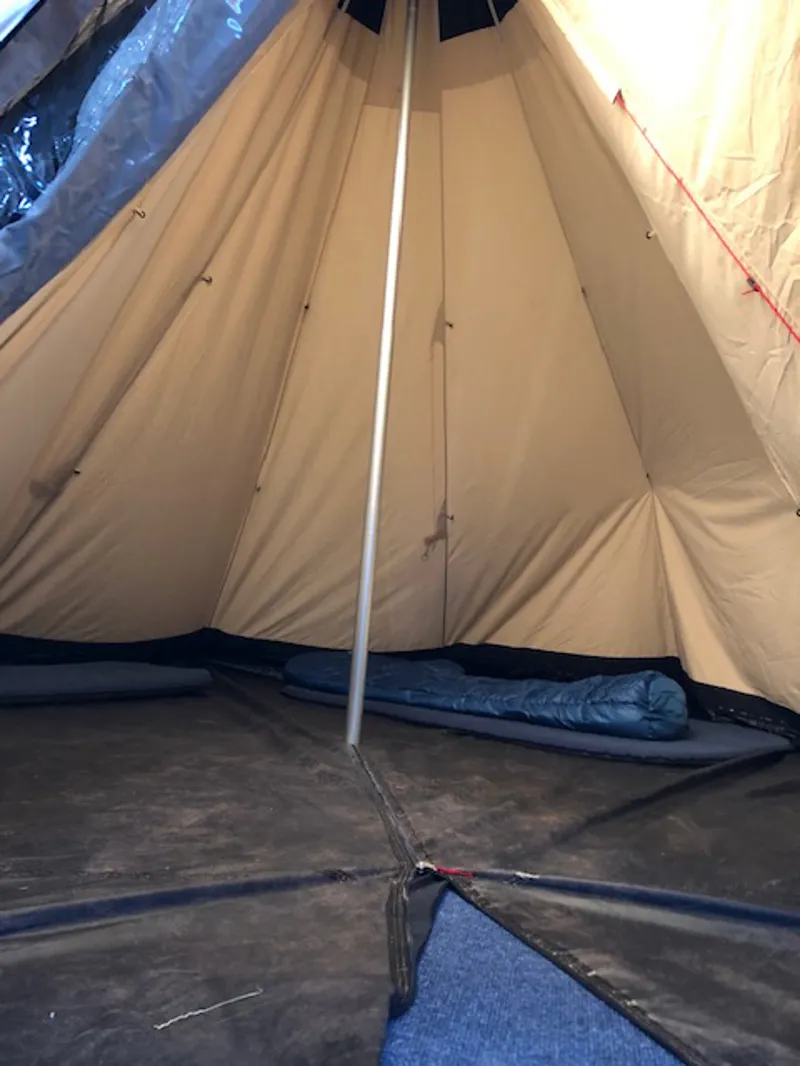 Robens Demo Chinook Tent-8