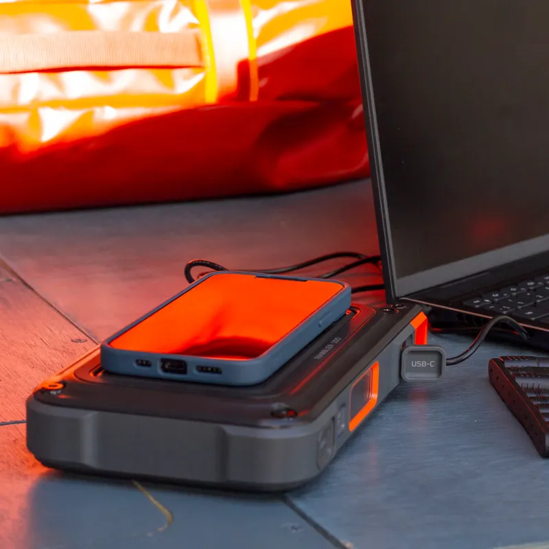 NEBO Rambler 100 Powerbank-4