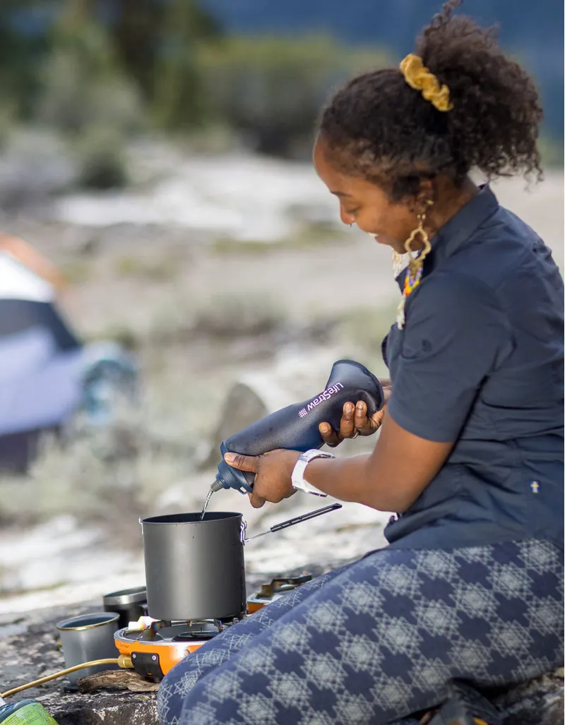 LifeStraw Peak Series Collapsible Squeeze Bottle 1L - Dark Mountain Gray-8