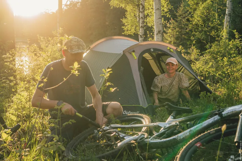 Outwell Earth 4 Plus Tent-11