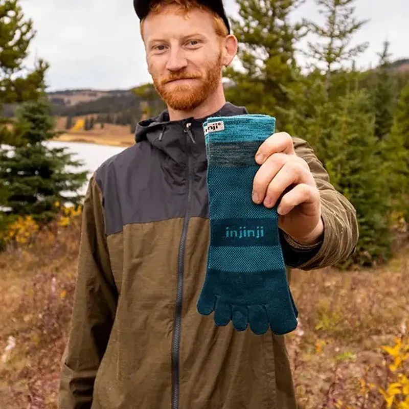 Injinji Mens Trail Midweight Mini Crew Toe Socks - Midnight-2