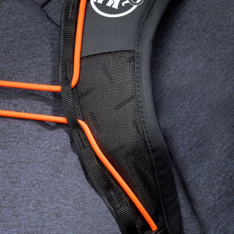 Mammut Womens Ducan Spine 28-35 Rucksack - Marine-Black-9