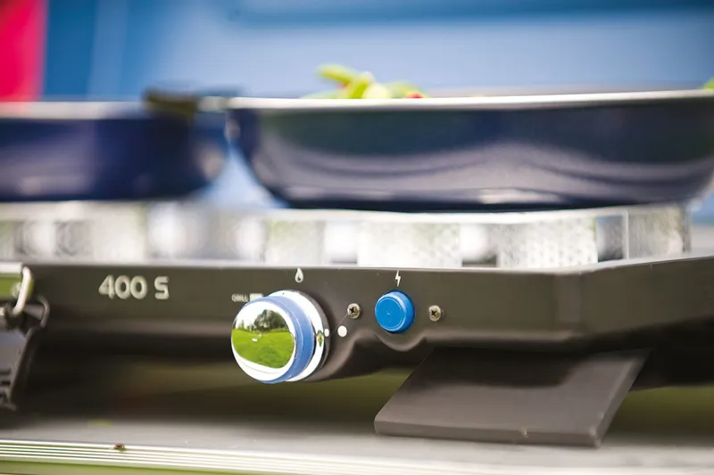 Campingaz Xcelerate Series 400 S Double Burner Stove-6