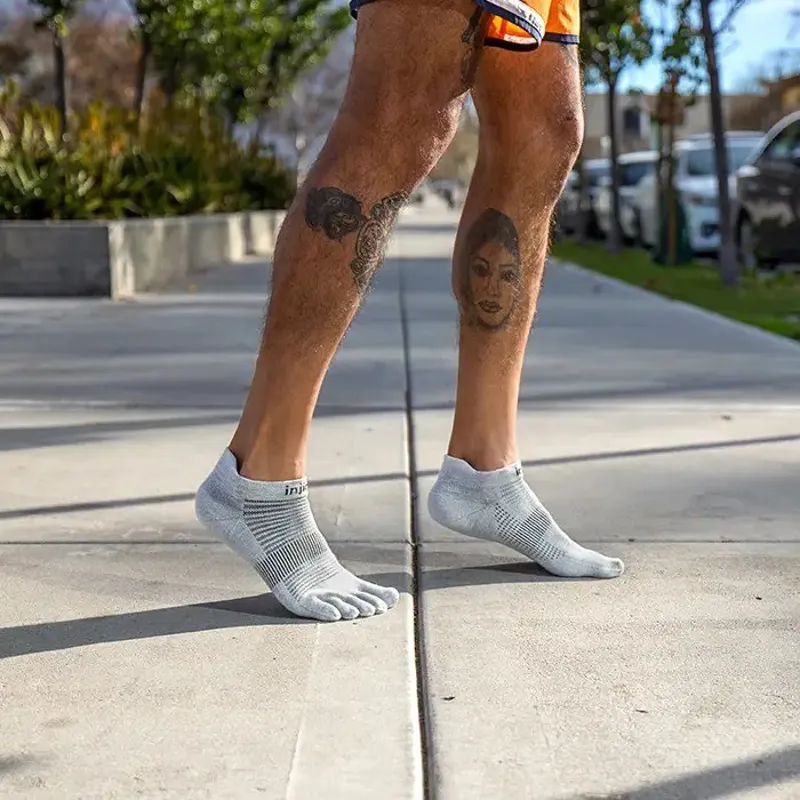 Injinji Mens Run Lightweight No Show Toe Socks - Gray-3