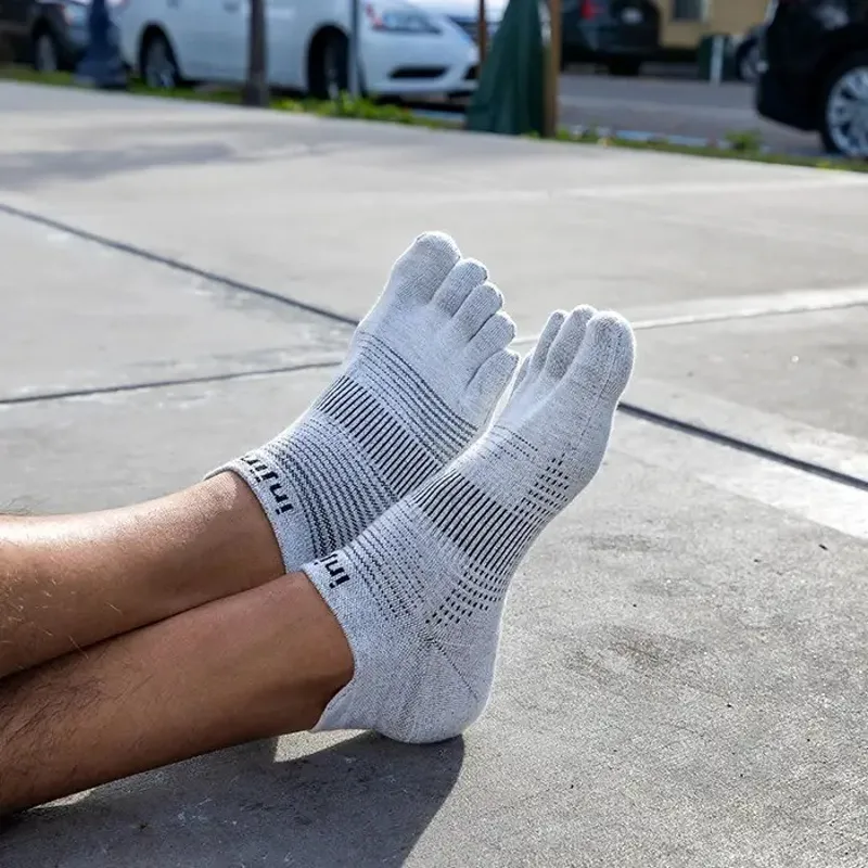 Injinji Mens Run Lightweight No Show Toe Socks - Gray-5