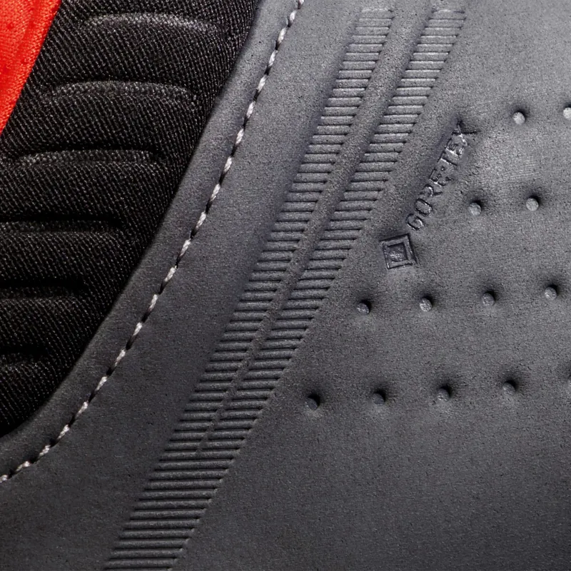 Mammut Mens Mercury IV Low GTX Shoes - Titanium-Hot Red-5