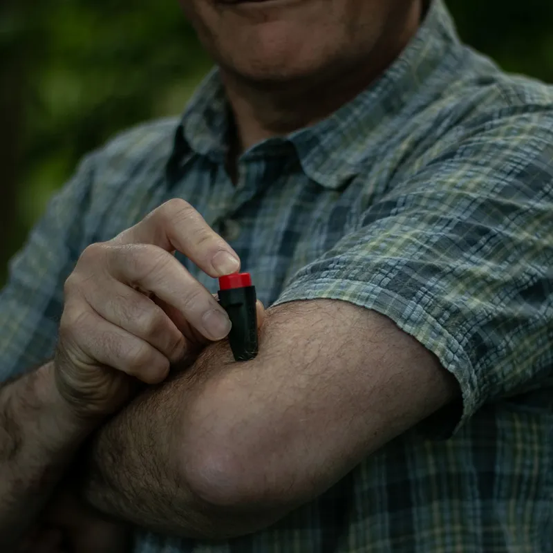 Lifesystems Mini Click Bite Relief-7