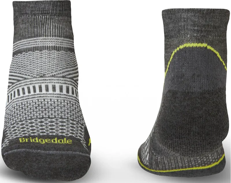 Bridgedale Mens Hike Ultralight T2 Coolmax Performance Low Socks - Graphite-1