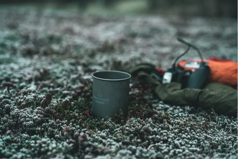 Lifeventure Titanium Mug-7