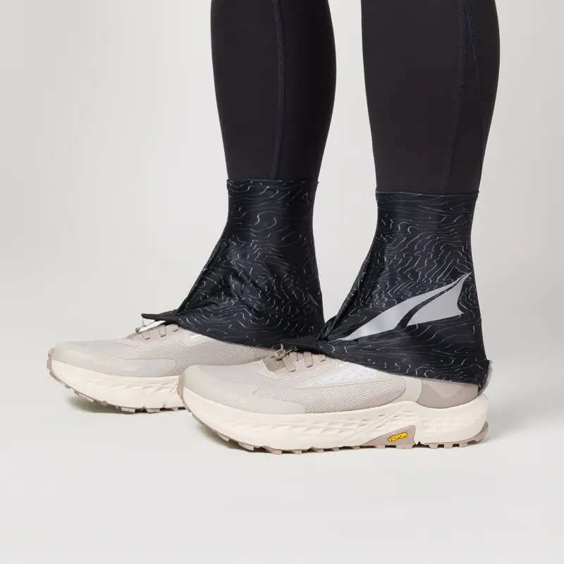 Altra Trail Gaiter - Reflective - Black-Silver-Grey