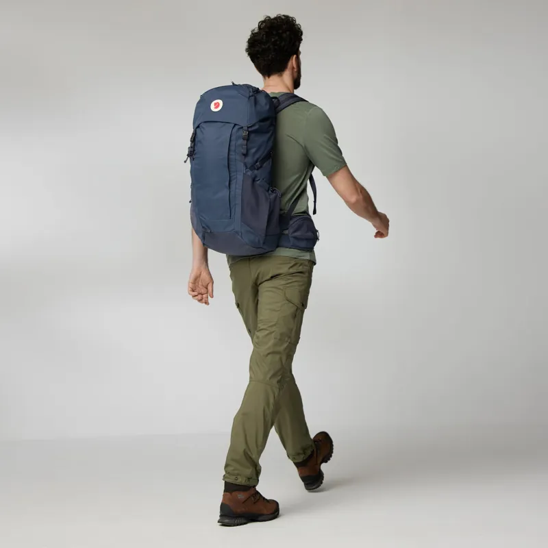 Fjallraven Abisko Hike 35 Rucksack - Iron Grey-9