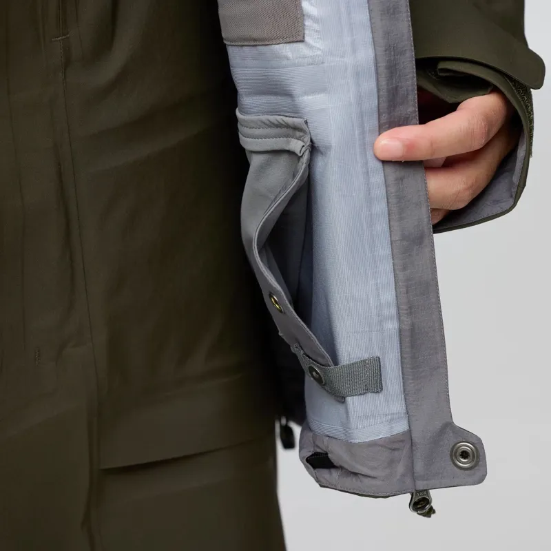 Fjallraven Mens Bergtagen GTX Touring Jacket - Black-10