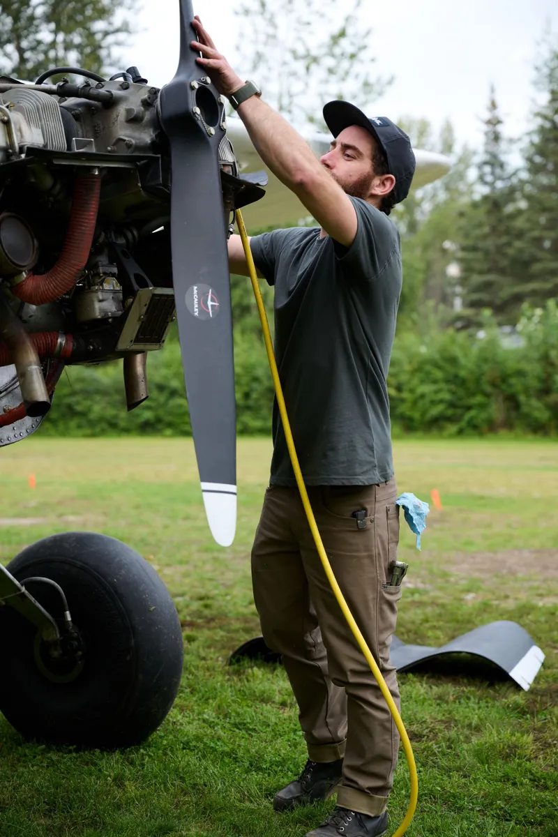 Kuhl Mens Bravado Tee - Carbon-4