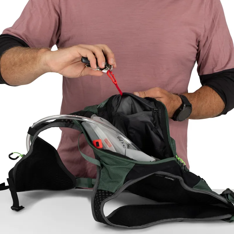 Osprey Escapist Velocity 6 Rucksack - Tundra Green-Botanica-7