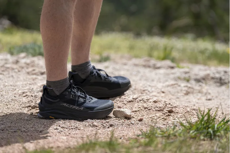 Altra Mens Olympus 6 Trail Shoes - Black-Orange-12