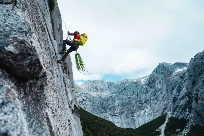 Osprey Mutant 38 Climbing Pack - Lemongrass-9
