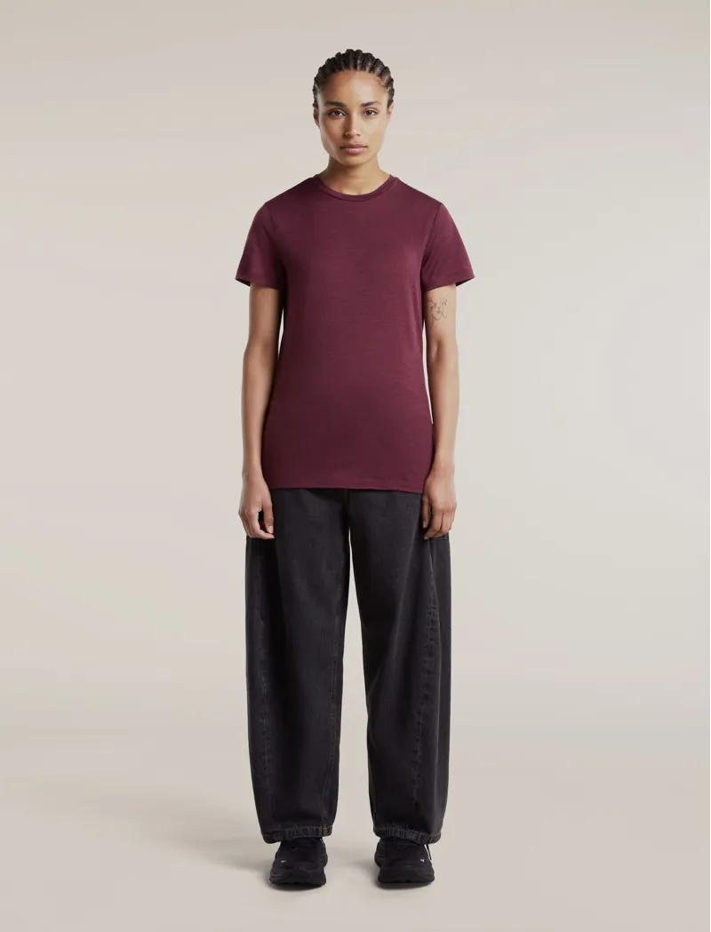 Icebreaker Womens Merino 150 Tech Lite III Short Sleeved Tee - Dark Berry-3