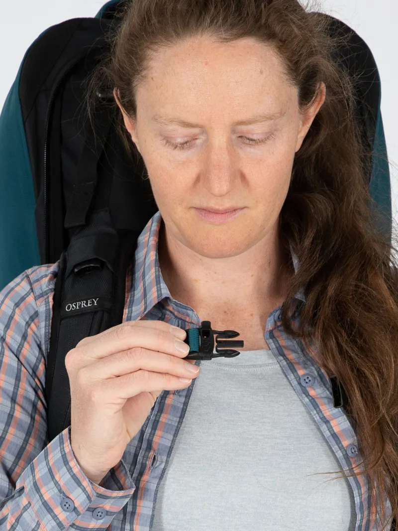 Osprey Womens Fairview 70 Travel Pack - Night Jungle Blue-10