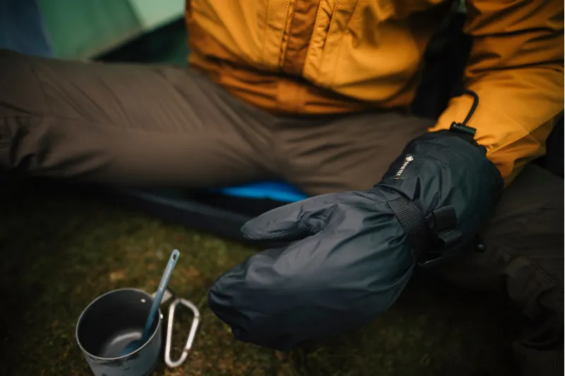 Extremities Tuff Bags GTX Mitts-5