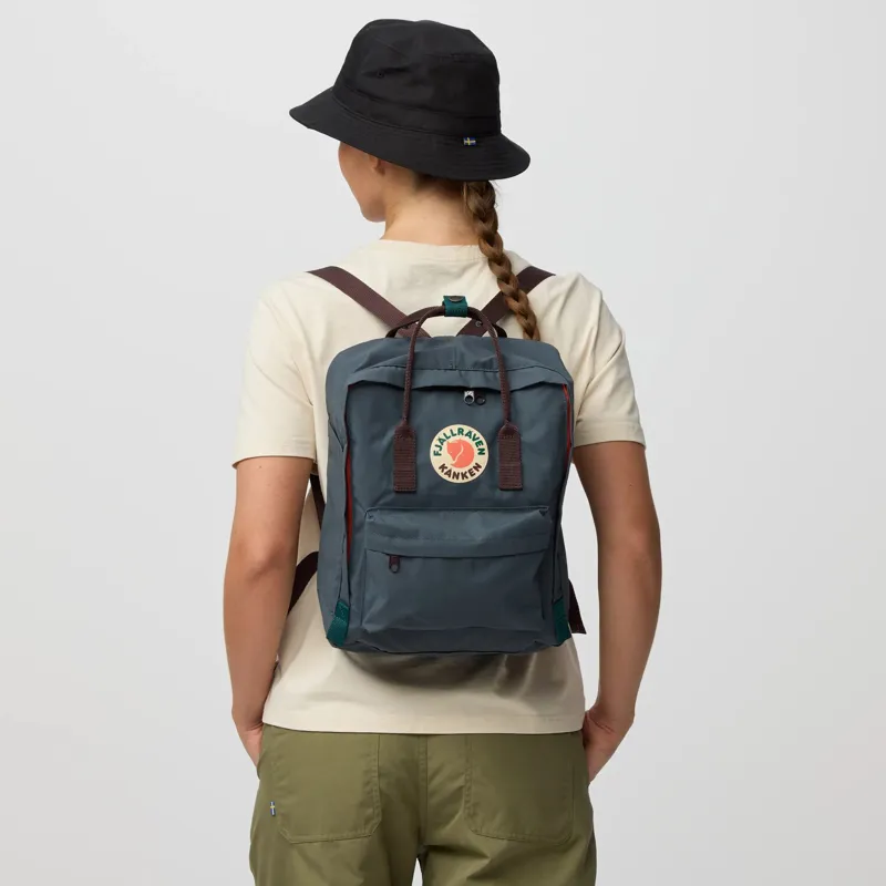 Fjallraven Kanken Koncept - Graphite-Blackberry-3