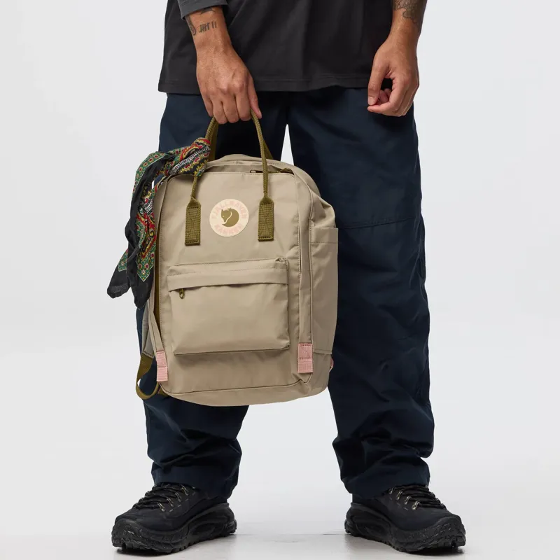 Fjallraven Kånken Koncept Laptop 15 - Black Oak-Rowan Red-7