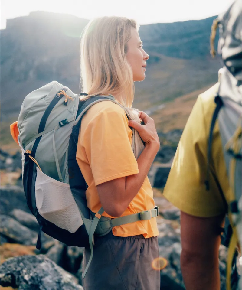 Salomon Womens Aerotrek 18 Rucksack - Seagrass-Silver cloud-Nine iron-7