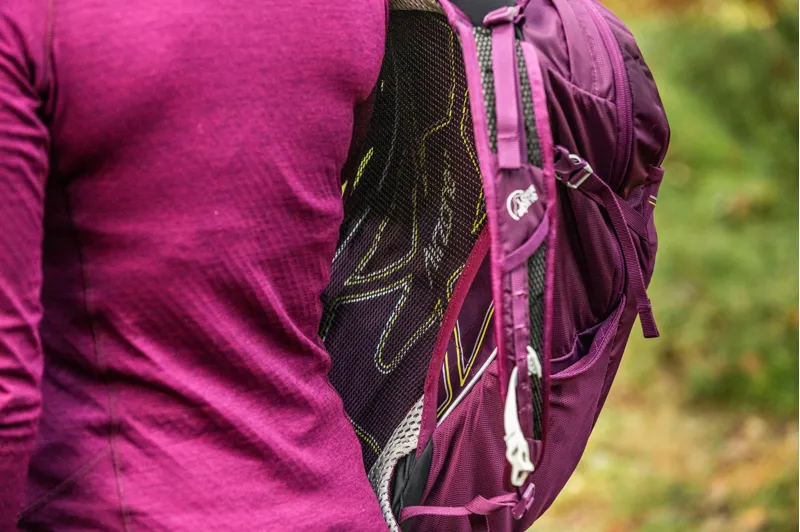 Lowe Alpine AirZone Active 18 Rucksack - Black-9