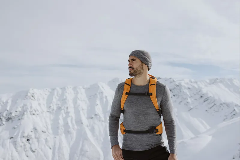 Icebreaker Mens 200 Oasis Long Sleeved Crewe Top - Gritstone Heather-8