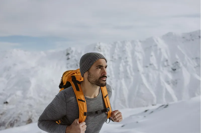 Icebreaker Mens 200 Oasis Long Sleeved Crewe Top - Gritstone Heather-7